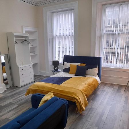Traditional West End Glasgow Apartment Bagian luar foto
