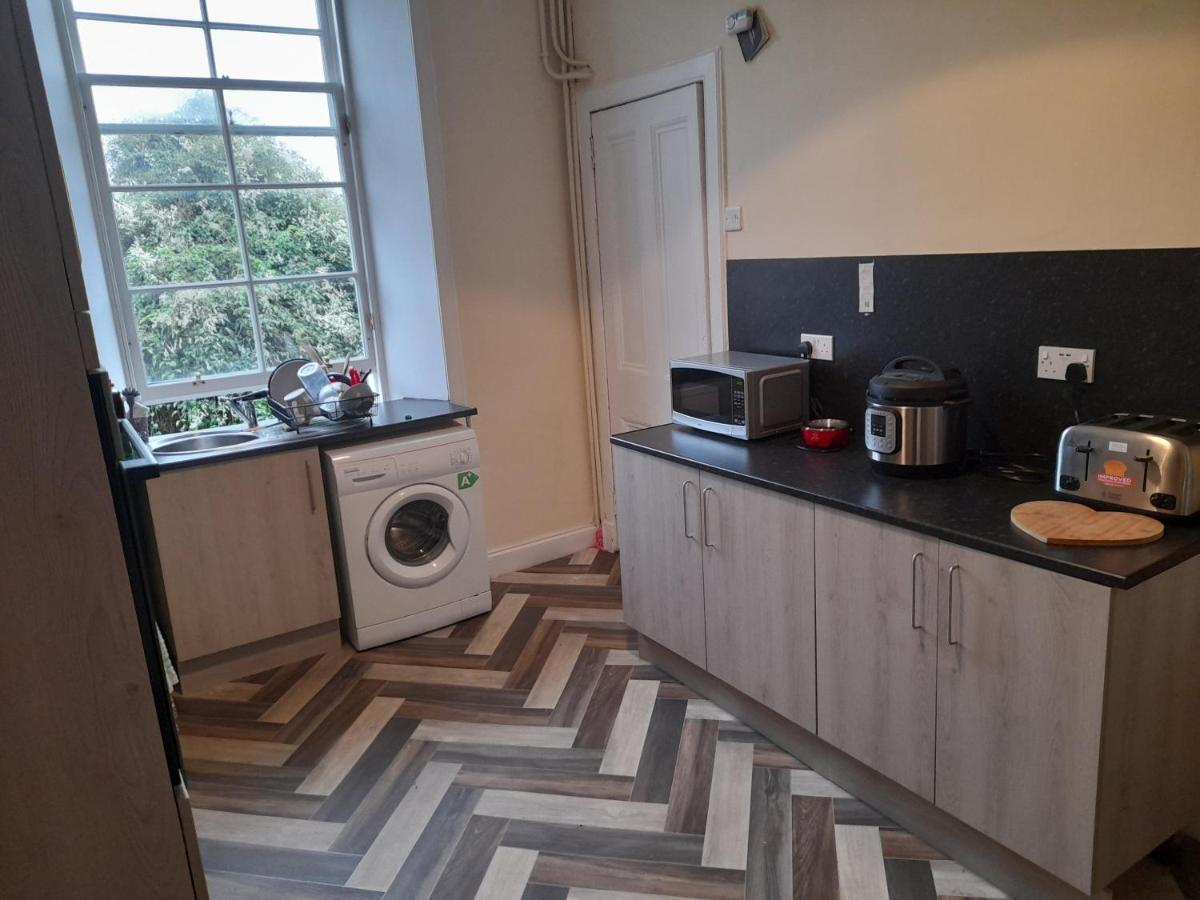 Traditional West End Glasgow Apartment Bagian luar foto