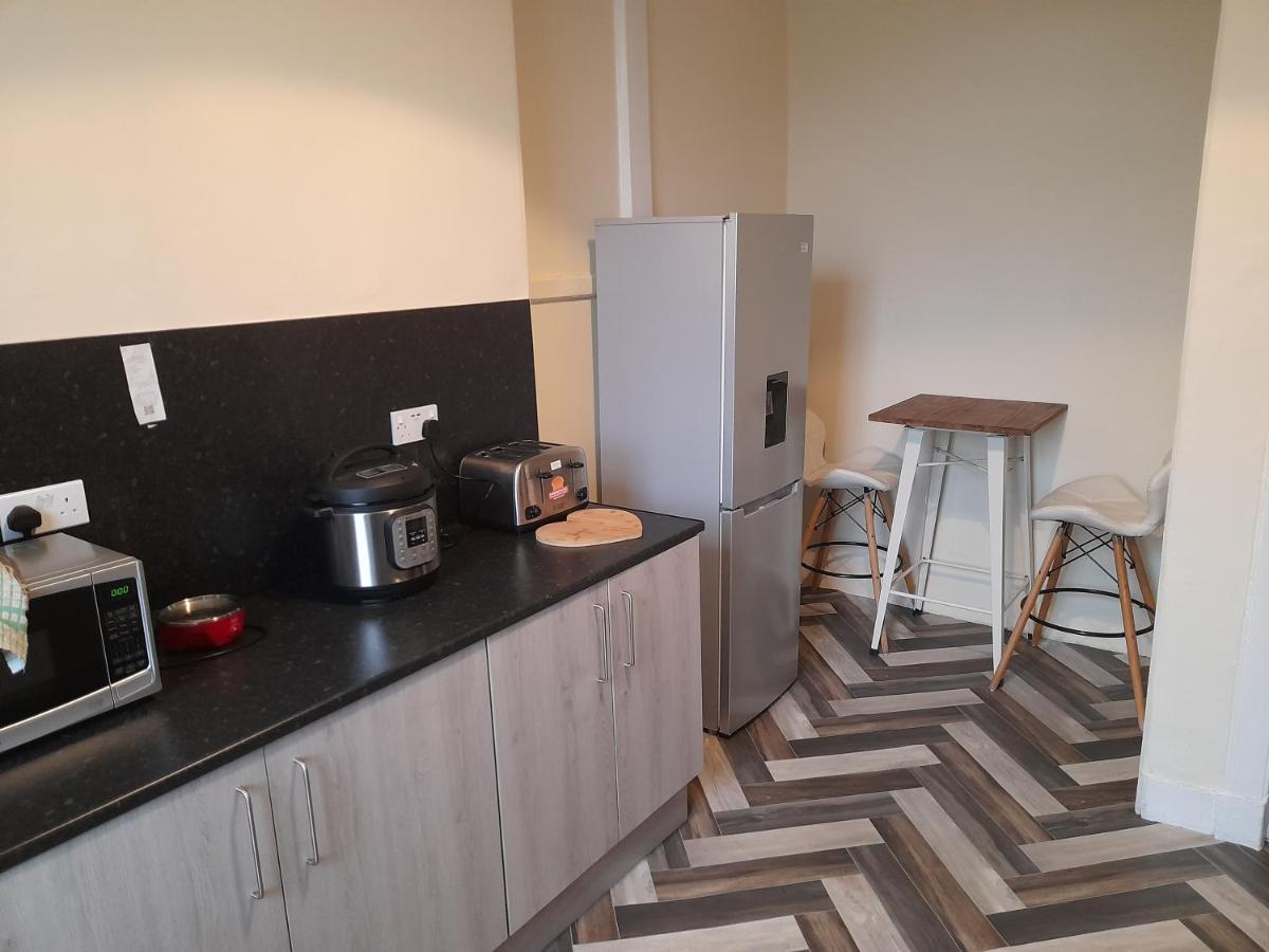 Traditional West End Glasgow Apartment Bagian luar foto